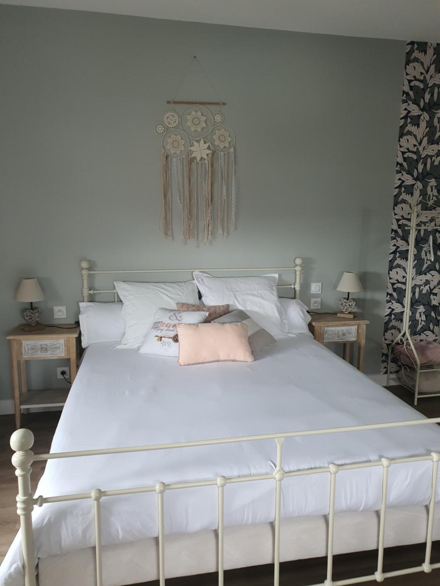 Les 5 Escales Bed & Breakfast ปาคเตอเนย์ ภายนอก รูปภาพ